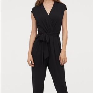 H&M Brand new sleeveless jumper